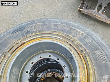 Kerekes rakodó 2003 Volvo L60 E L60E (22)