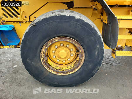 Kerekes rakodó 2003 Volvo L60 E L60E (36)