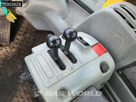 Kerekes rakodó 2003 Volvo L60 E L60E (40)