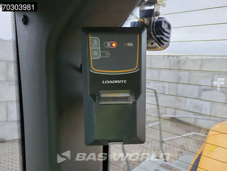 Chargeuse sur pneus 2015 Liebherr L576 (34)