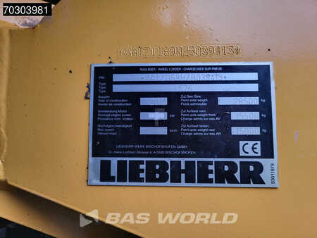 Chargeuse sur pneus 2015 Liebherr L576 (40)