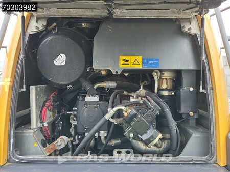 Chargeuse sur pneus 2015 Liebherr L576 (19)