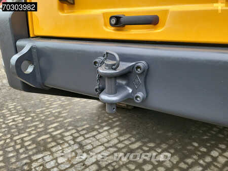 Chargeuse sur pneus 2015 Liebherr L576 (28)