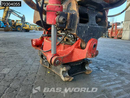 Escavatori cingolati 2007 Hitachi ZX250 LC -3 Tiltrotator (13)