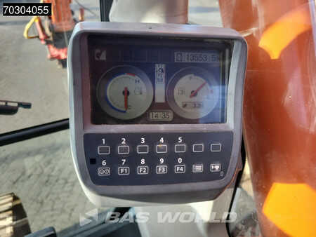 Escavatori cingolati 2007 Hitachi ZX250 LC -3 Tiltrotator (31)