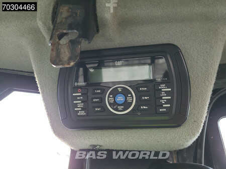 Mini excavadoras 2019 Caterpillar 305 E2 3 Buckets (39)