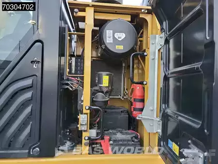 Beltegraver 2016 Caterpillar 326 F L (24)