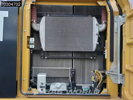 Beltegraver 2016 Caterpillar 326 F L (25)