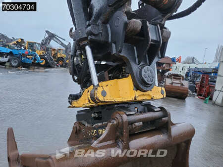 Escavatori cingolati 2018 Hitachi ZX300 LC -6 (16)