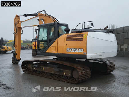 Koparki gąsienicowe 2020 Case CX250 D (2)