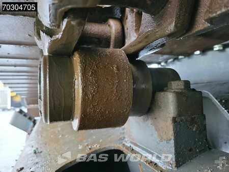 Koparki gąsienicowe 2020 Case CX250 D (26)