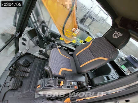 Koparki gąsienicowe 2020 Case CX250 D (28)