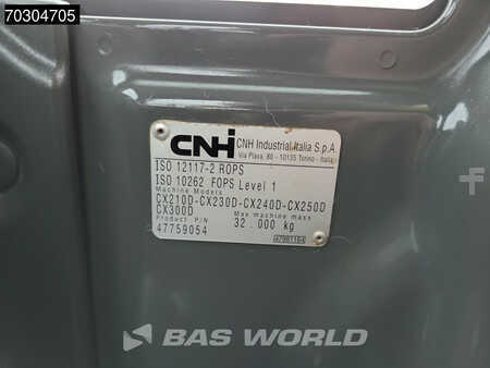 Koparki gąsienicowe 2020 Case CX250 D (37)
