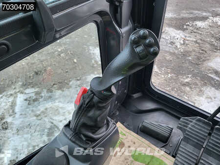 Rupsgraafmachines 2022 Komatsu PC210LC-11E0 Tiltrotator (38)