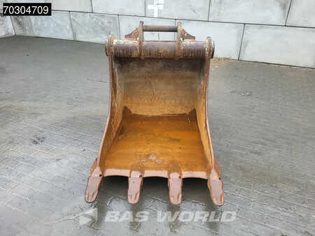 Escavatori cingolati 2015 Caterpillar 318 E L (20)