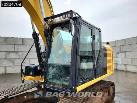 Escavatori cingolati 2015 Caterpillar 318 E L (32)