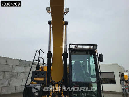 Escavatori cingolati 2015 Caterpillar 318 E L (9)