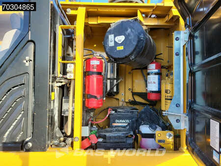 Kedjegraver 2018 Caterpillar 352 F (20)