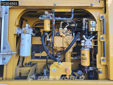 Kedjegraver 2018 Caterpillar 352 F (22)