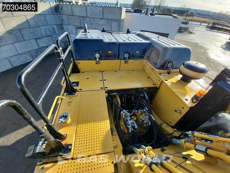 Kedjegraver 2018 Caterpillar 352 F (24)