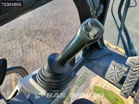 Kedjegraver 2018 Caterpillar 352 F (32)