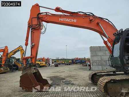 Rupsgraafmachines 2015 Hitachi ZX210 LC-5B ZX210LC-5B 2 Buckets + Forks (13)