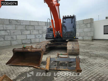 Rupsgraafmachines 2015 Hitachi ZX210 LC-5B ZX210LC-5B 2 Buckets + Forks (24)