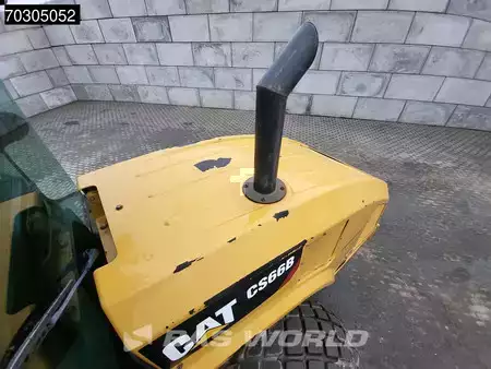 Compacteur monocylindre 2017 Caterpillar CS66 B A/C (10)