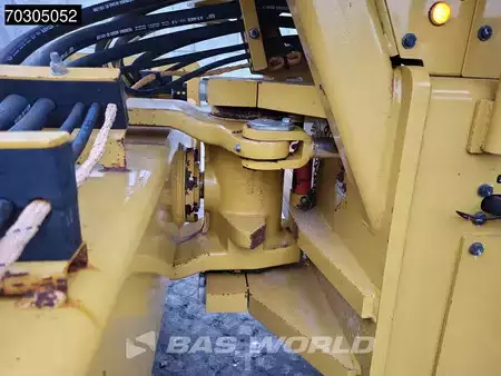 Compacteur monocylindre 2017 Caterpillar CS66 B A/C (17)