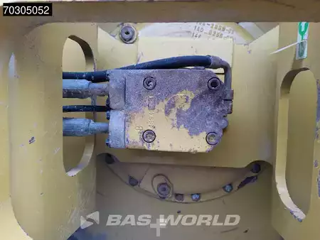 Compacteur monocylindre 2017 Caterpillar CS66 B A/C (18)