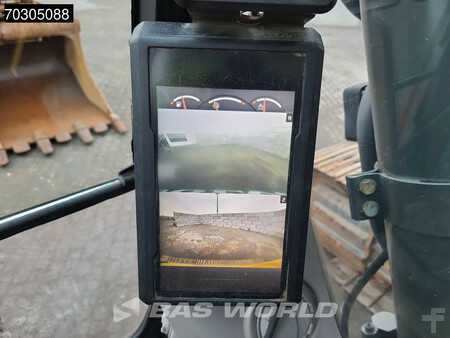 Pelles sur chenilles 2017 Volvo EC300 E L (35)