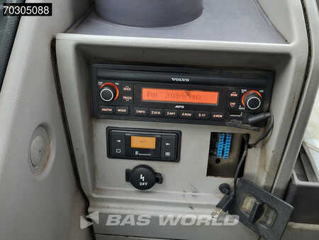 Pelles sur chenilles 2017 Volvo EC300 E L (40)