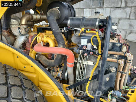 Enkelt tromlekomprimator 2018 Caterpillar CS66 B A/C (16)