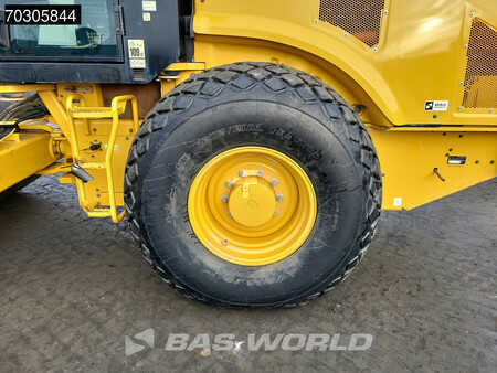 Enkelt tromlekomprimator 2018 Caterpillar CS66 B A/C (21)