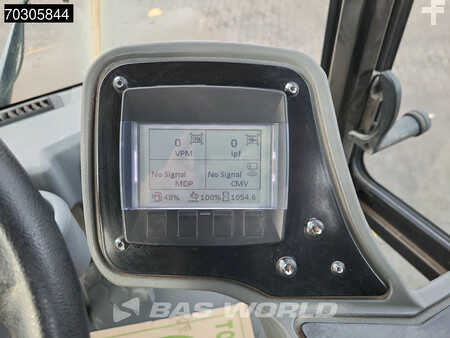 Enkelt tromlekomprimator 2018 Caterpillar CS66 B A/C (27)