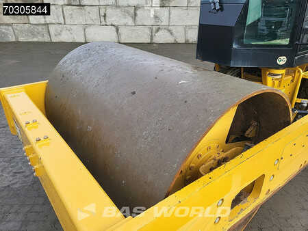 Enkelt tromlekomprimator 2018 Caterpillar CS66 B A/C (8)