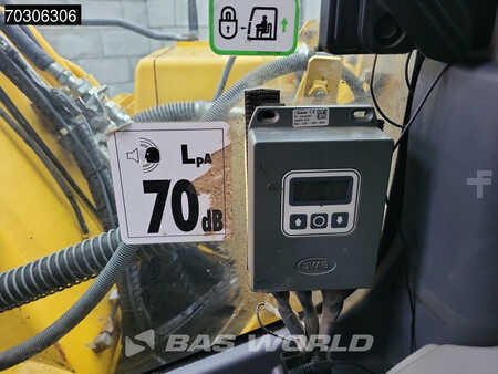 Bæltegraver 2014 Komatsu PC290 LC-10 (35)