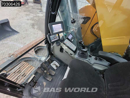 Escavatori cingolati 2016 Liebherr R926 Compact Tiltrotator (28)