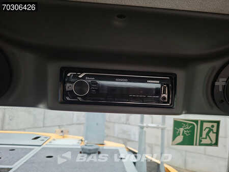 Escavatori cingolati 2016 Liebherr R926 Compact Tiltrotator (34)