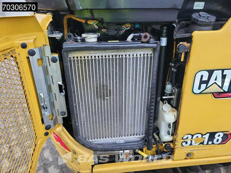 Minigraver 2021 Caterpillar 301.8 (16)