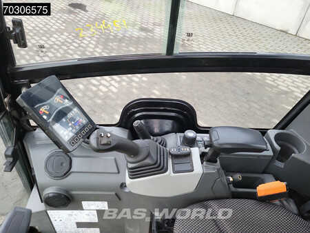 Minigraver 2021 Caterpillar 301.8 (22)