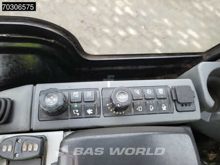 Minigraver 2021 Caterpillar 301.8 (28)