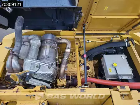 Korečková rýpadla 2016 Caterpillar 325 FL CR (17)