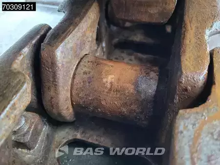 Korečková rýpadla 2016 Caterpillar 325 FL CR (24)