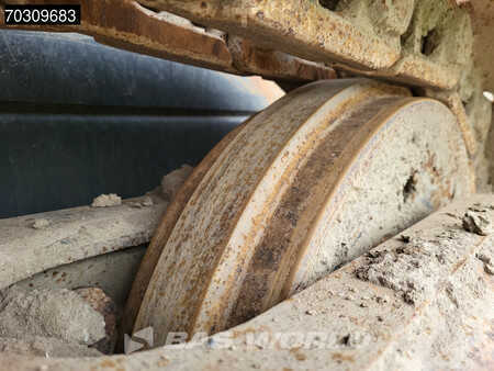 Autres 2014 POWERSCREEN CHIEFTAIN 1400 (36)