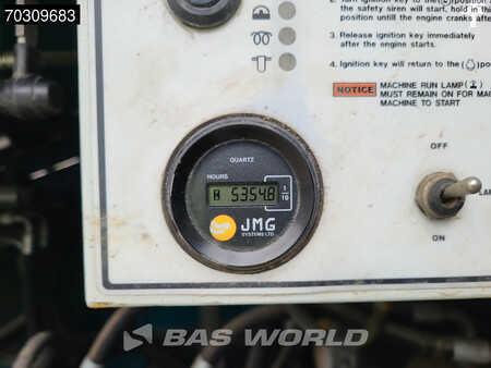 Autres 2014 POWERSCREEN CHIEFTAIN 1400 (38)