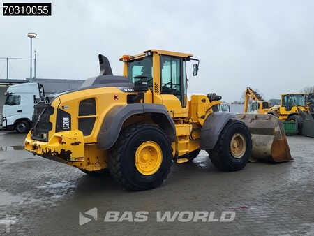Wielladers 2015 Volvo L120 H (12)