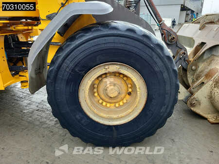 Wielladers 2015 Volvo L120 H (25)