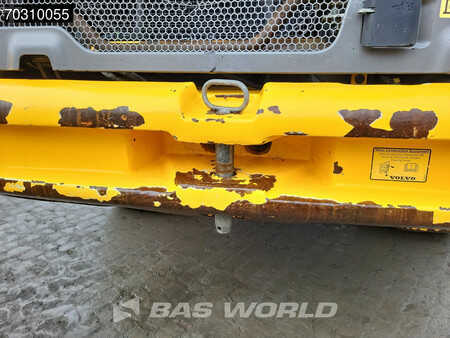 Wielladers 2015 Volvo L120 H (27)