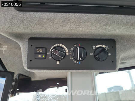 Wielladers 2015 Volvo L120 H (31)